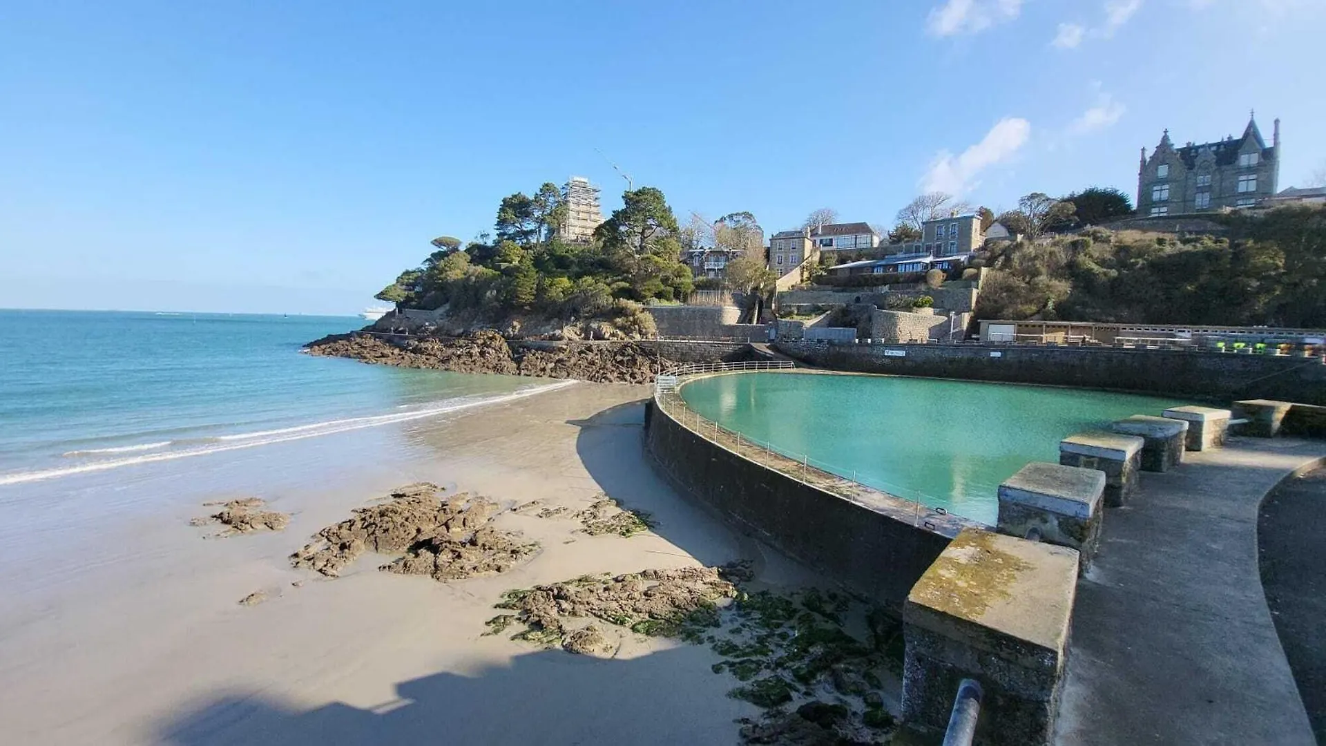 Les Trois Plages Dinard 0*,  France